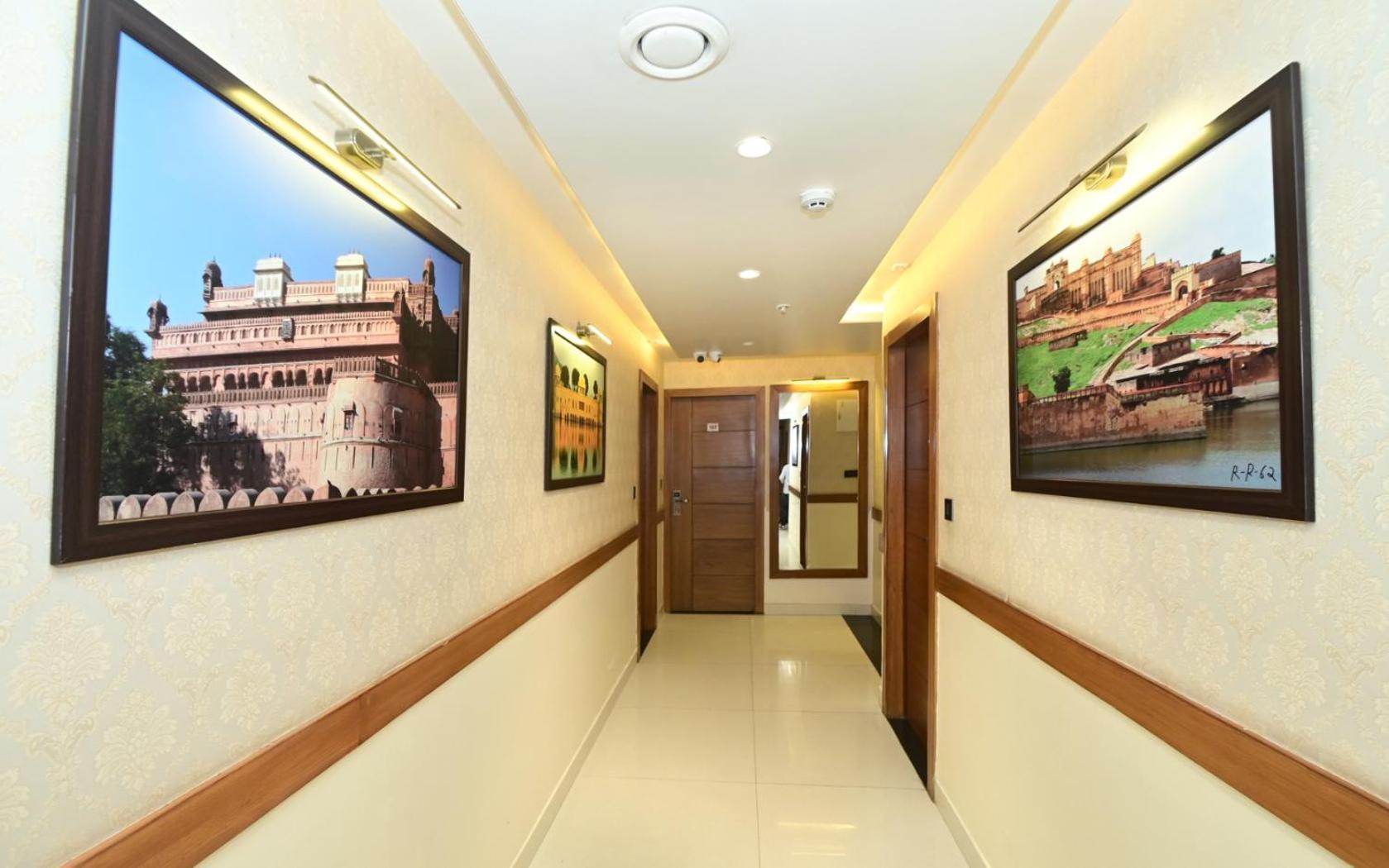 Hotel Rr 62-Jaipur City Centre Hotel Exteriér fotografie